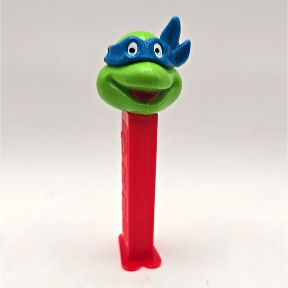 Teenage Mutant Ninja Turtles Leonardo PEZ Dispenser Red Stem